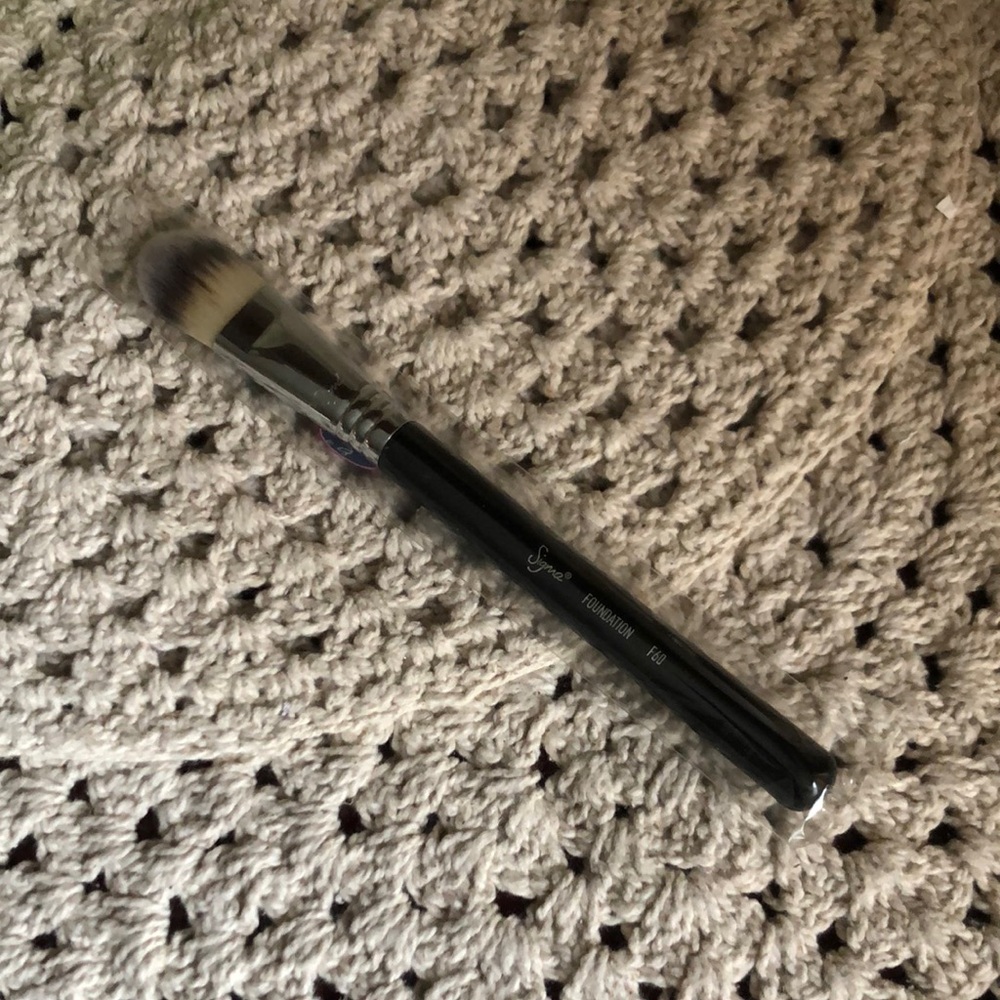 Sigma Beauty F60 Foundation Brush
